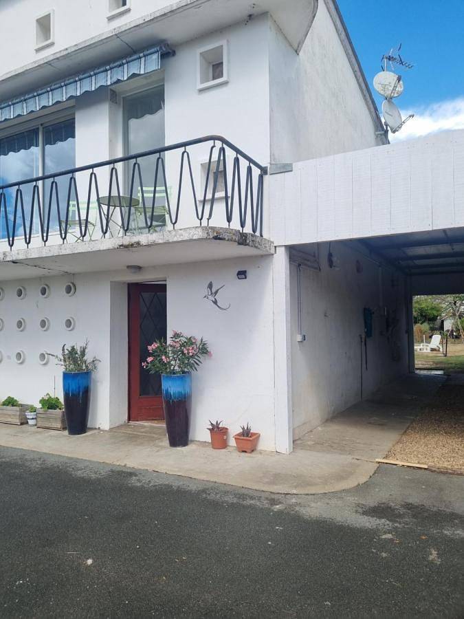 Appartement de vacances entier, Chambre du paille en queue in Bergerac, Périgord Pourpre