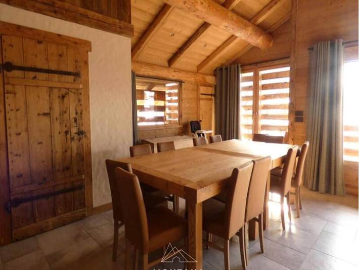 Chalet pour 14 personnes, avec balcon et jacuzzi en Rhône-Alpes - 4