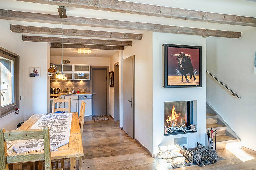 Holiday home for 8 people with terrace in Riod, Hérémence