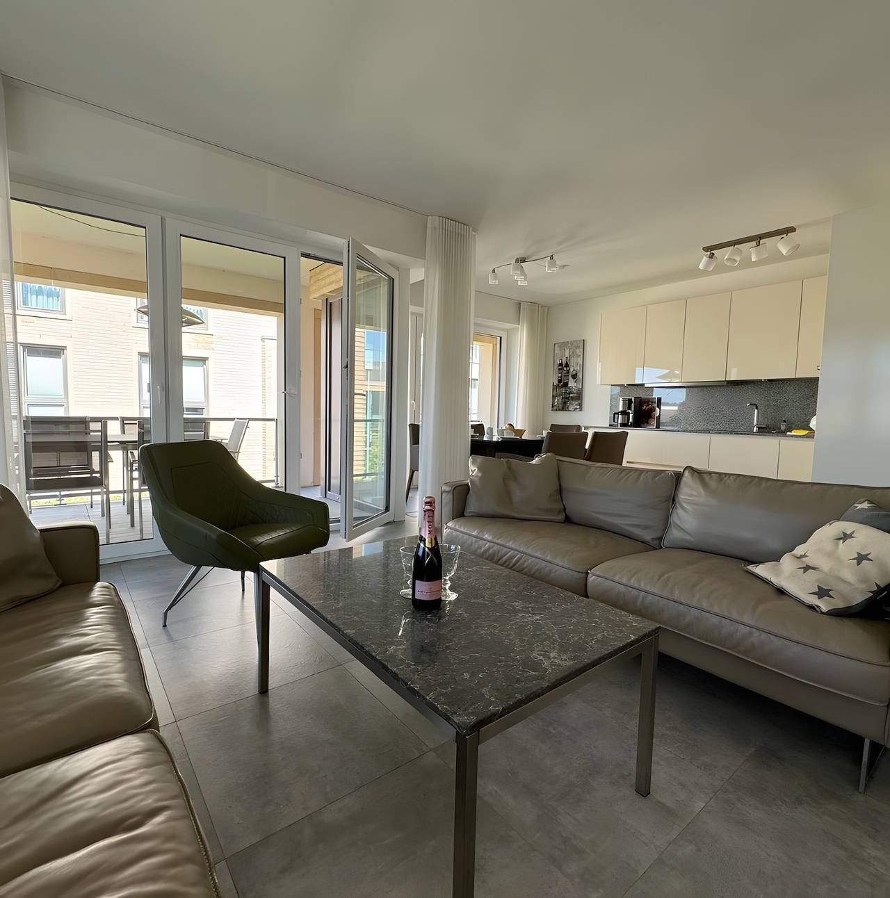 Ganze Wohnung, Apartment „Strandzeit“ im Nordsee Park Dangast mit Balkon und privater Sauna in Nordseebad Dangast, Varel