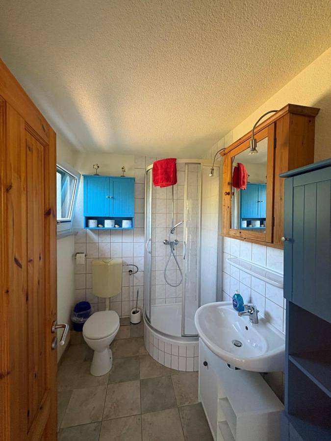 Ferienwohnung für 4 Personen, mit Terrasse und Garten in Vitte - 2