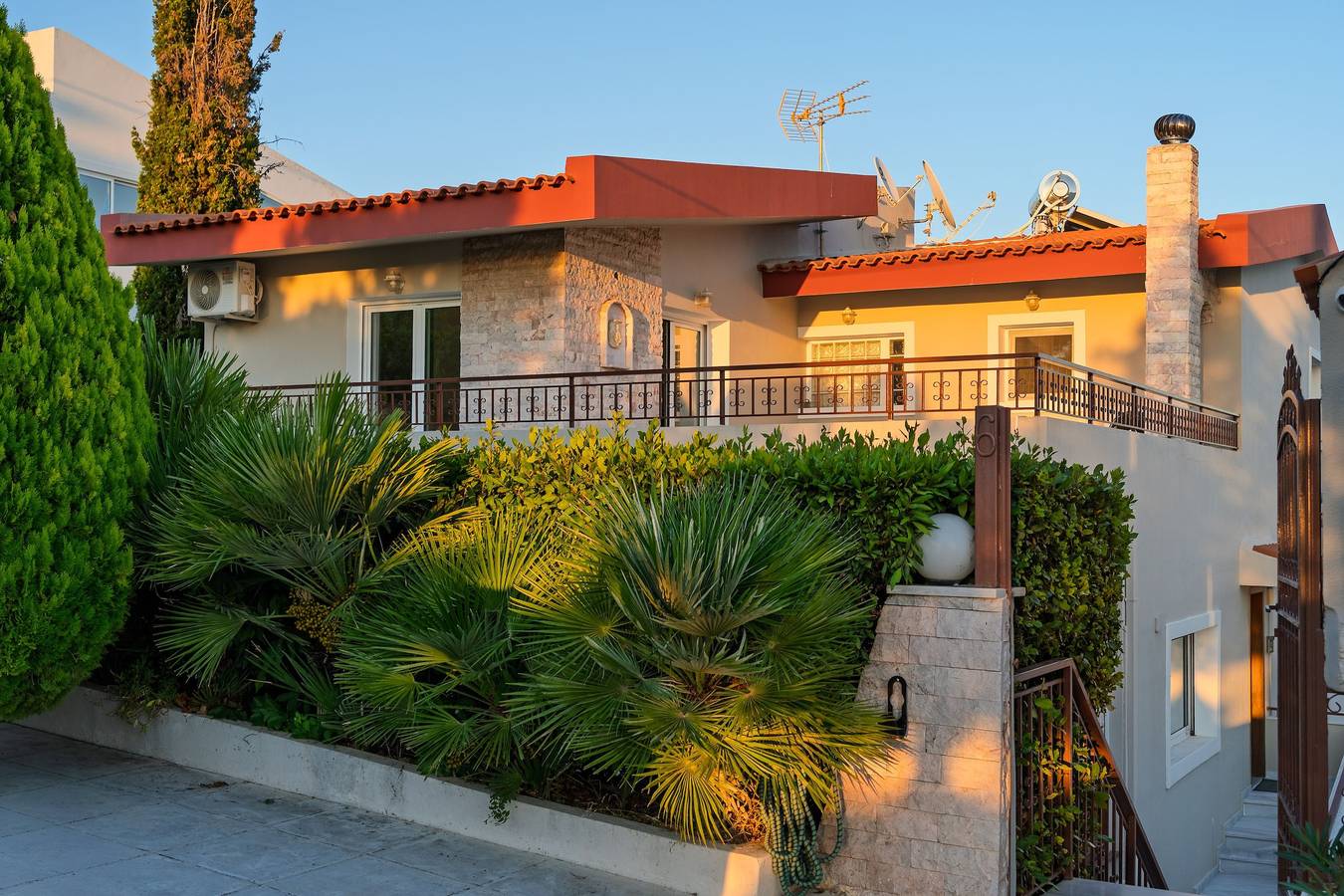 Casa Panorama in Voula - Panoramic Sea View Villa in Voula, Regionalbezirk Ostattika