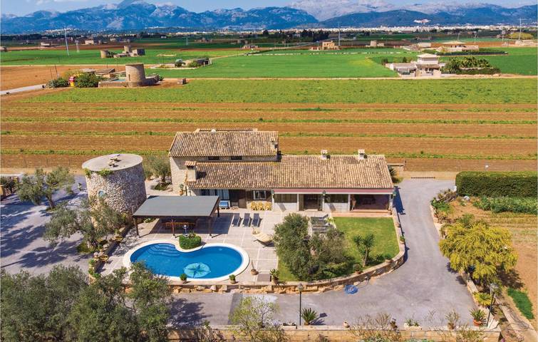 Finca für 8 Personen, mit Pool und Garten sowie Terrasse - 1