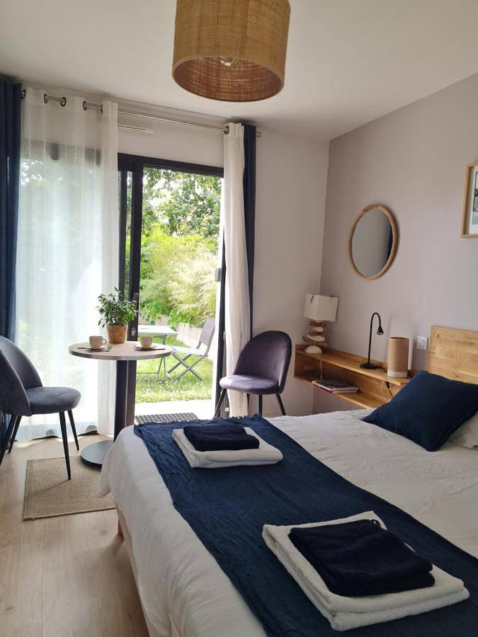 Gîte pour 2 personnes, avec jardin et terrasse dans Plage Kerler Fouesnant - 2