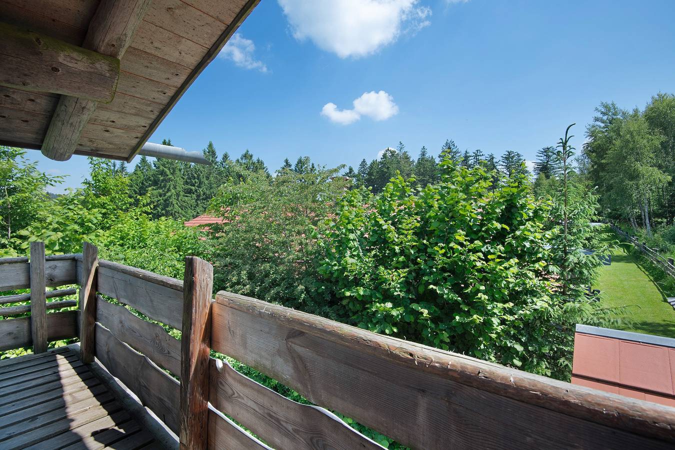 Chalet 'Tiny Hideaway' met bergzicht, privéterras en eigen tuin, foto 12