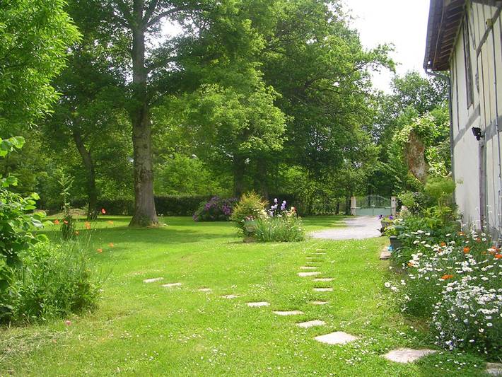 Chambre d’hôte pour 2 personnes, avec jardin et piscine en Gironde - 3