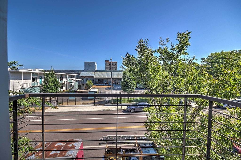 Ganze Wohnung, 2Br Memphis Condo - Prime Downtown Location! in Memphis, Tennessee