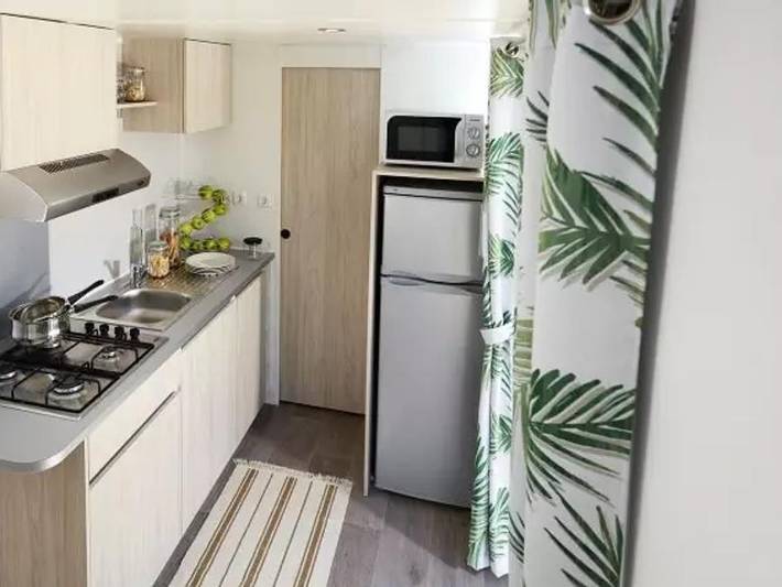 Mobil home pour 4 personnes, avec bassin pour enfant à Angles - 4