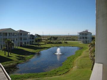 Cabin for 8 Guests in Galveston Island, Galveston, Picture 2