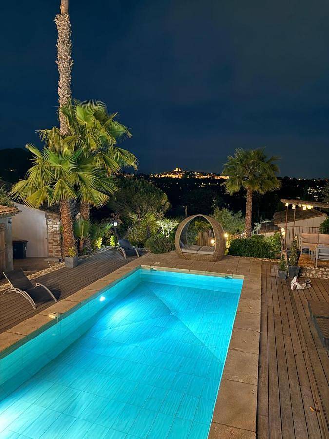 Chambre d’hôte pour 2 personnes, avec Terrasse et Jardin ainsi que Piscine et Sauna à La Colle-sur-Loup