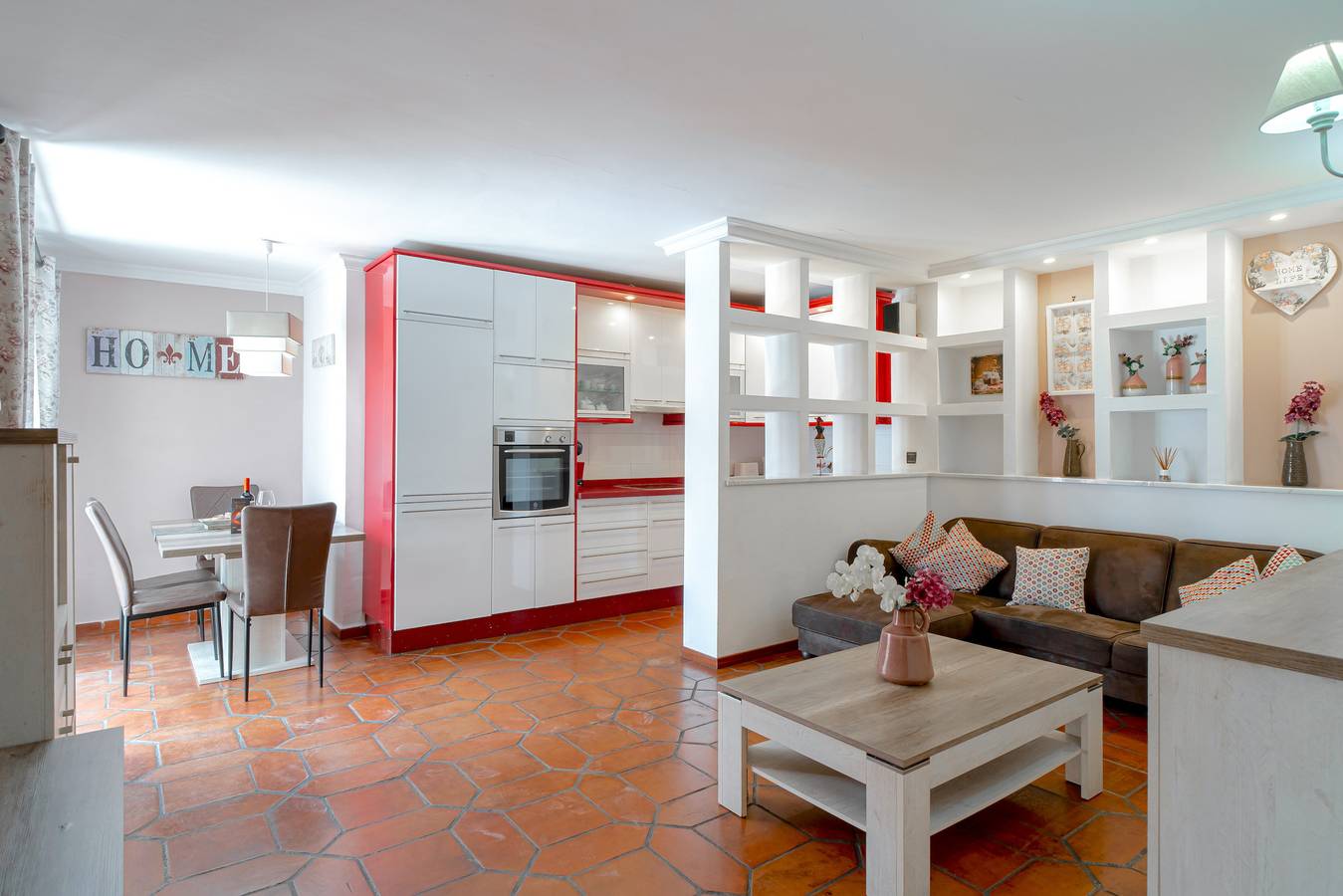 Entire apartment, Balcon de Europa Living by Casasol in Nerja Centre, Nerja
