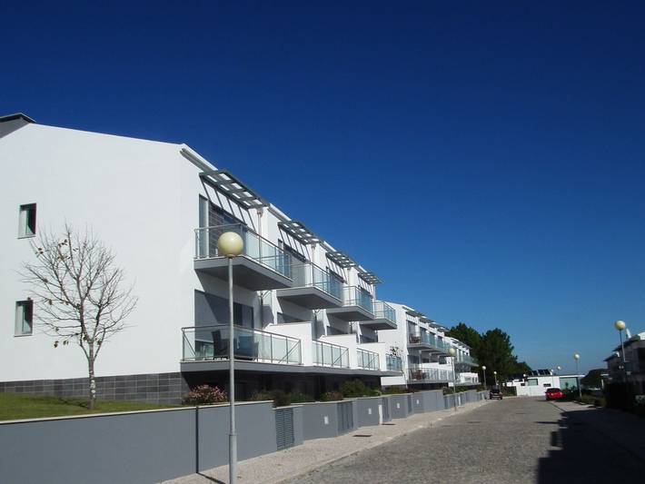 Casa de férias para 6 pessoas com terraço in Salir do Porto, Tornada e Salir do Porto