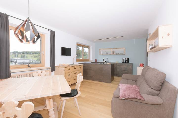 Entire apartment, Holiday Home “Berg Wieserhof” with Mountain View, Balcony and Shared Garden in Aldein, South Tyrol