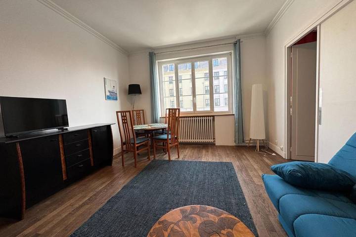 Gîte pour 4 personnes dans Eglise Saint Michel de Vaucelles (Caen) - 2