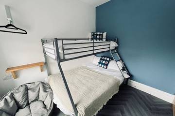 Apartment for 8 People in Lytham St Annes, Blackpool Pleasure Beach, Photo 4