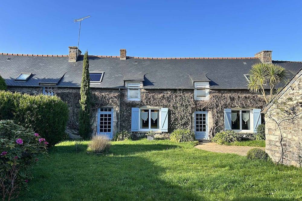House in Saint-Alban | 10 guests | in Saint-Alban, Côte de Goëlo