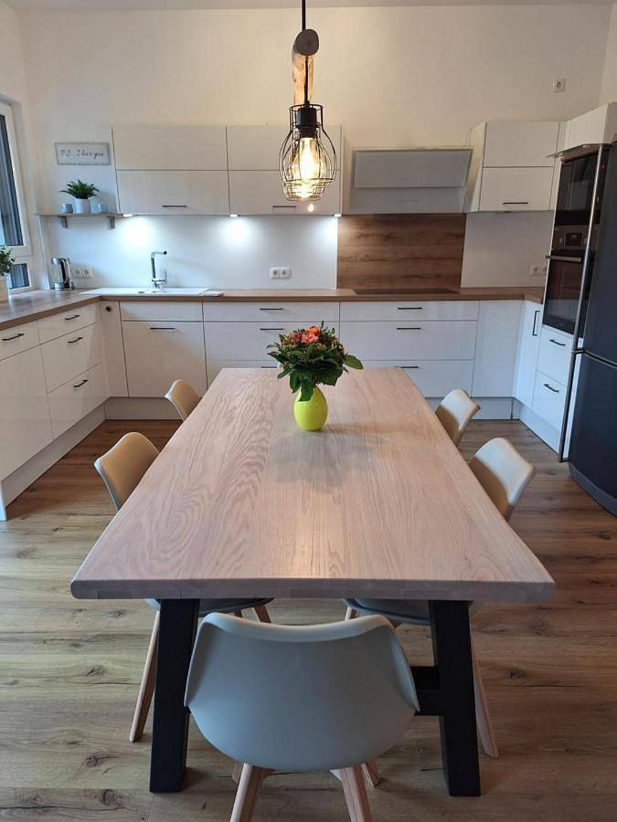 Ferienwohnung für 4 Personen, mit Garten und Ausblick