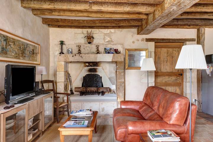 La loge fernand de saint-éxupéry - proche Chinon avec piscine in Cravant-les-Côteaux, Vallée de la Loire