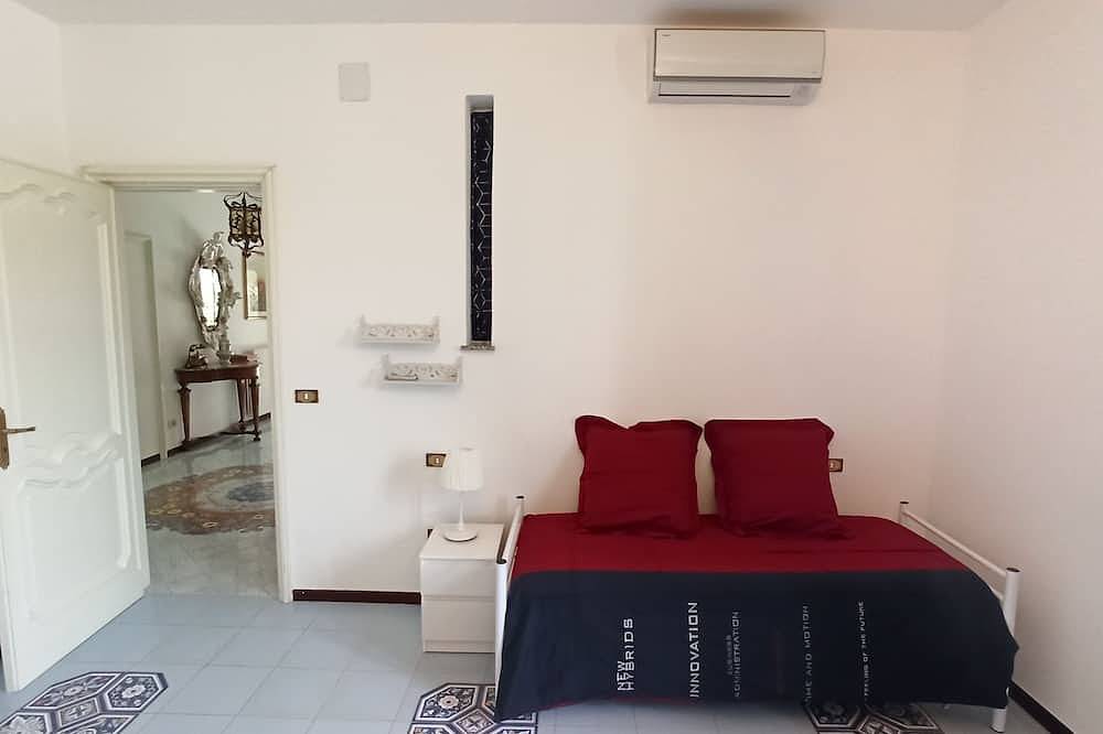 Villa Mary, Stil und Entspannung nur einen Steinwurf vom Meer entfernt in Trani, Barletta-Andria-Trani
