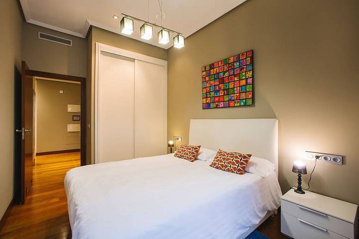 Ganze Wohnung, 9 Bahia C in San Marcial 28 in Kontxa hondartza - Playa de la Concha (San Sebastian), San Sebastian