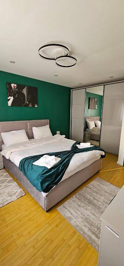 Gîte pour 4 personnes, avec balcon dans Poiana Brasov - Brasov - 2