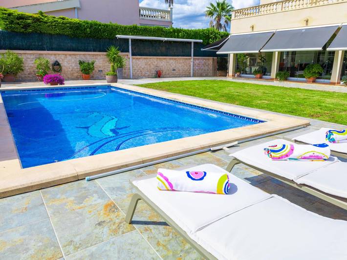 Entire holiday apartment, Villa Mariela by Npmallorca in Sa Coma, Sant Llorenç des Cardassar