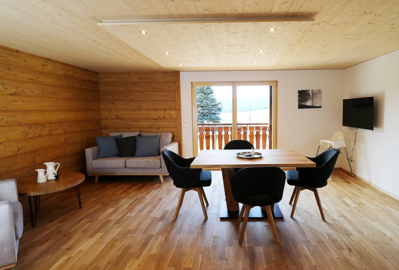 Ganze Ferienwohnung, Tannenhof Fischbach - Fewo 6 "Karpfen" - Schluchsee, 2 Schlafzimmer, E-Auto Ladestation in Schluchsee, Südschwarzwald