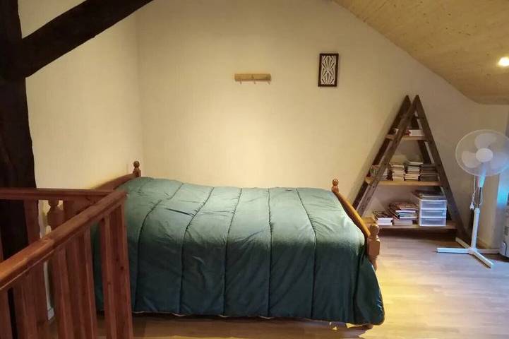 Location de vacances pour 8 personnes, avec jacuzzi à Bielle (Pyrénées-Atlantiques) - 2