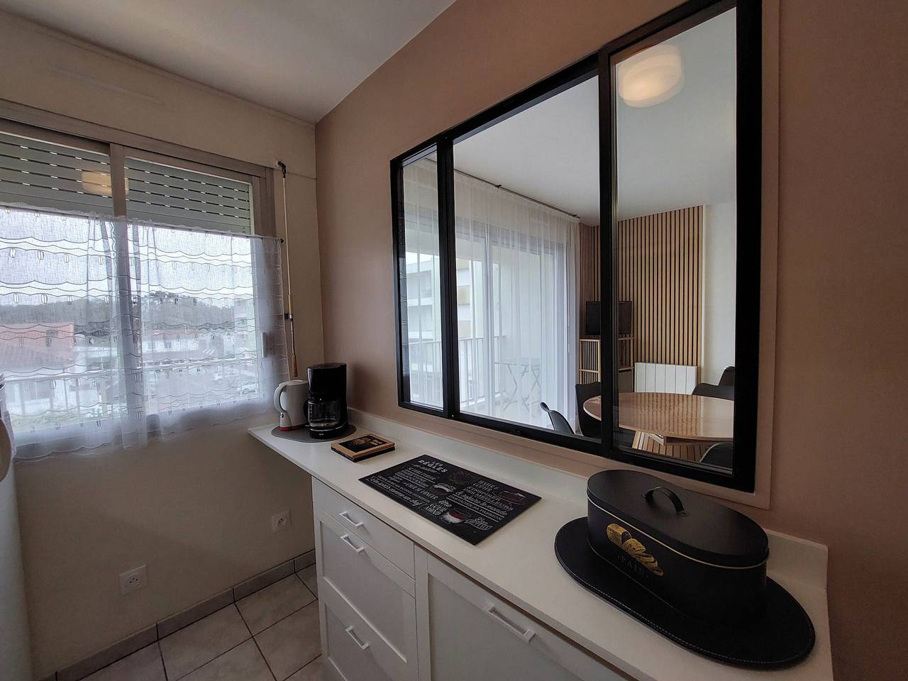 Appartement entier, Appartement au cœur du centre-ville in Saint-Palais-sur-Mer, Côte de Beauté