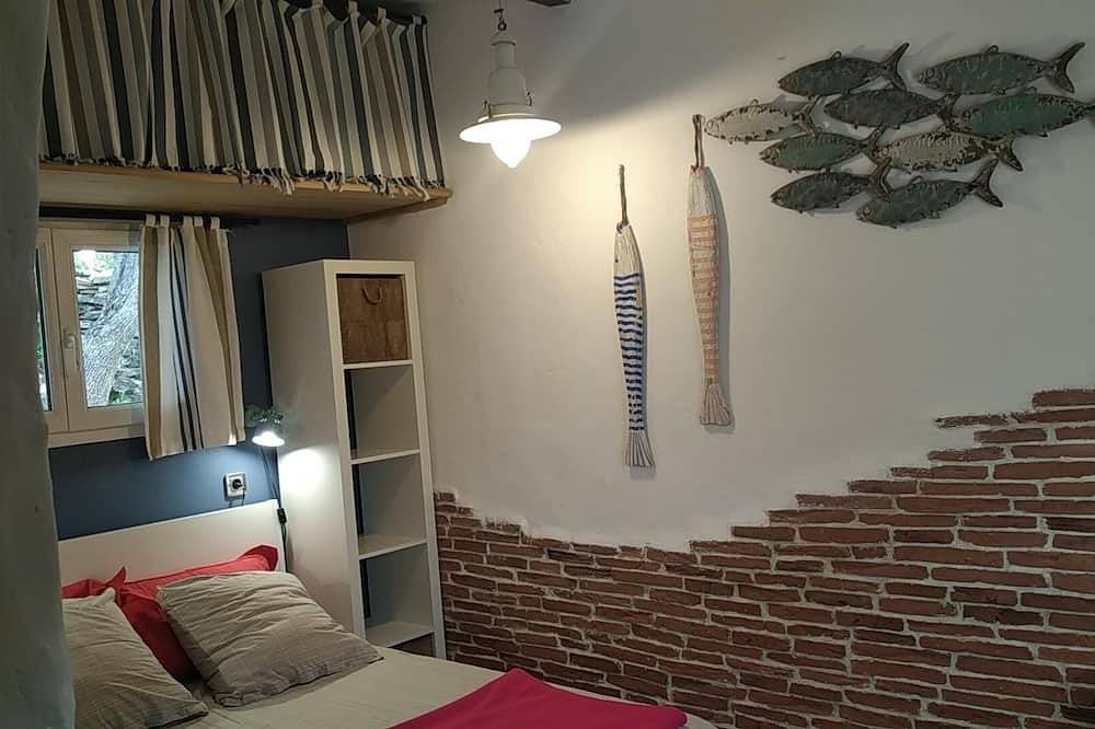 Maison Sympa avec Piscine privée, accès plage à pied. Pour 6 personnes. in Bonifacio, Arrondissement de Sartène