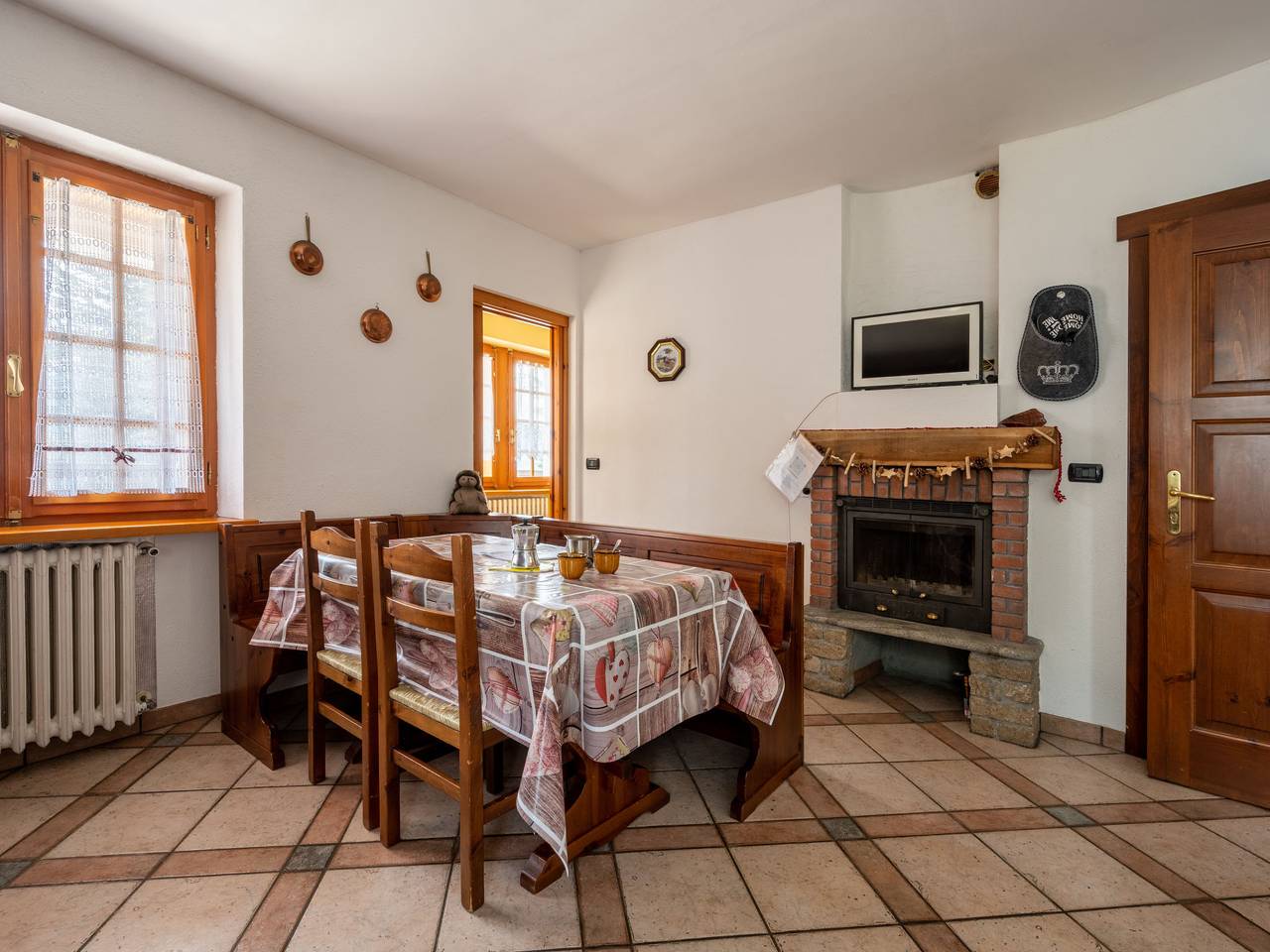 Appartement entier, Hérisson in Comune di Sarre, Alpes valaisannes
