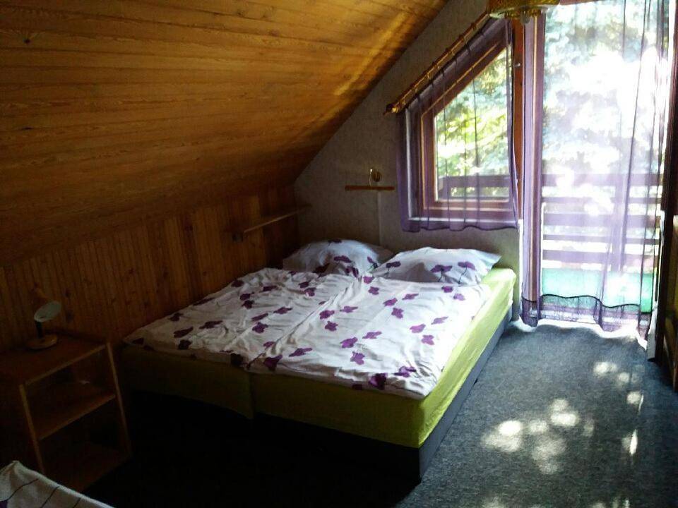 Chalet Dom z basenem in Kreis Schwiebus
