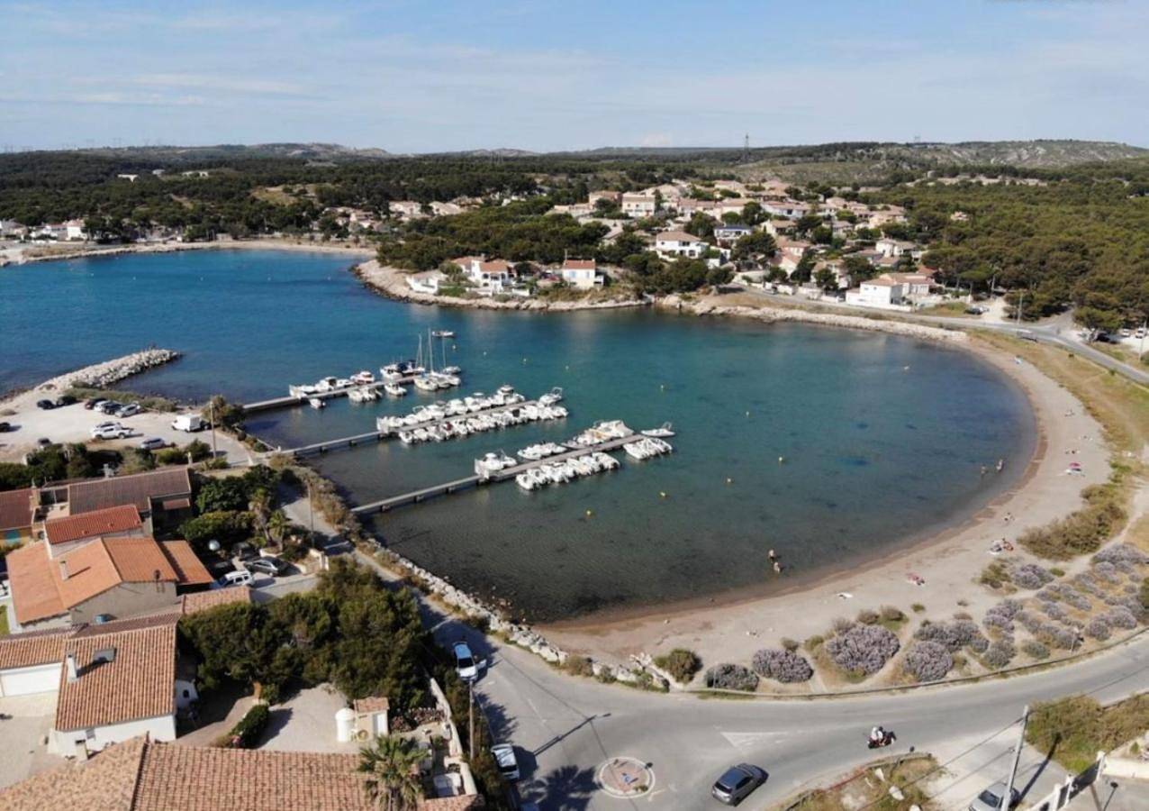 Villa pieds dans la mer de la Cote bleue in Martigues, Mittelmeerküste (Frankreich)