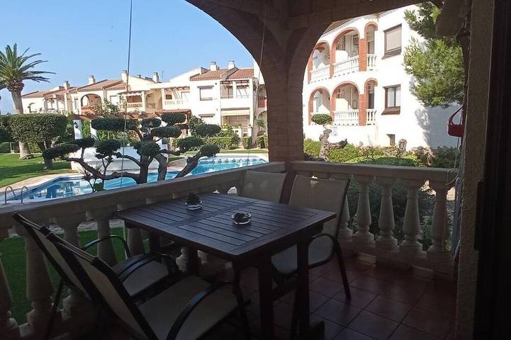 Ferienwohnung für 5 Personen, mit Pool in Montroig Bahia
