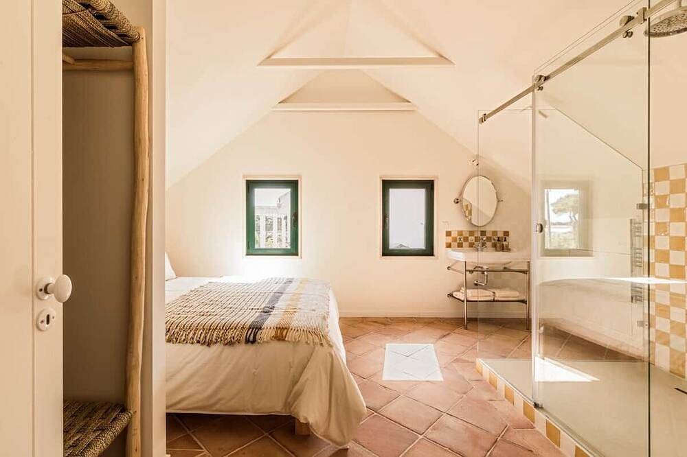 Casa Riba - between ocean & countryside with pool in Halbinsel von Setúbal