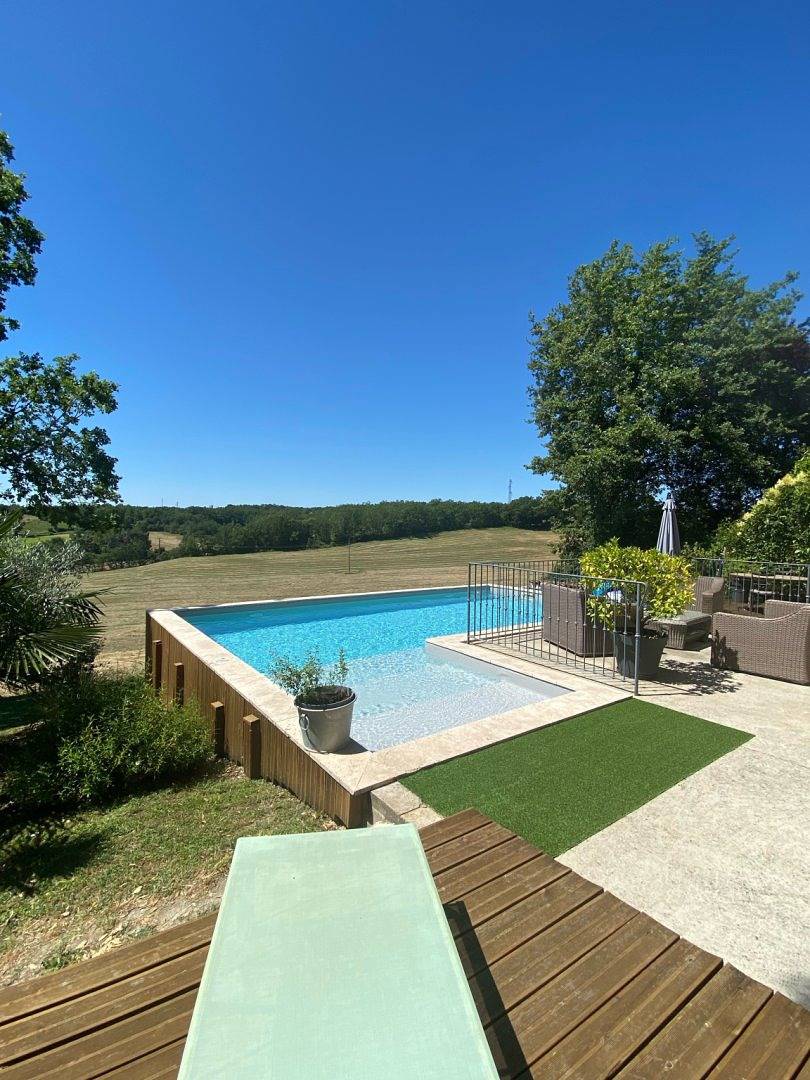 Le Pigeonnier du Rendier - Chambre d’hôtes - Chambre in Fontanes, Parc Naturel Régional des Causses du Quercy