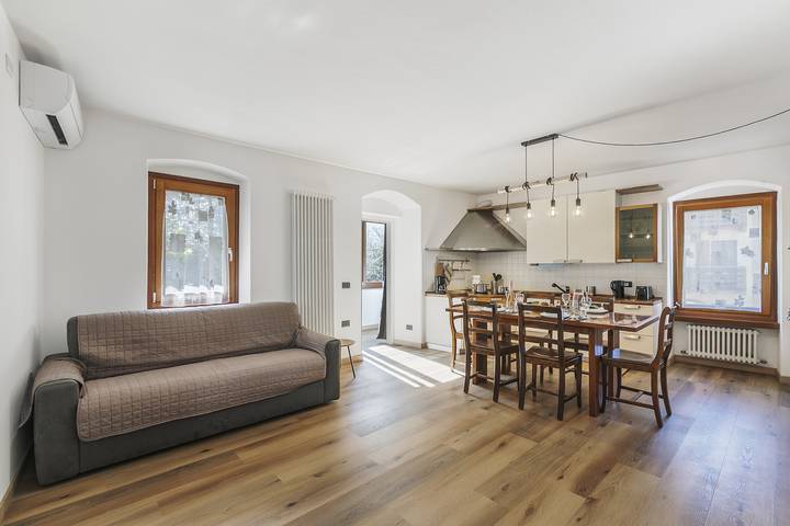 Ferienwohnung für 4 Personen, mit Balkon und Kinderpool in Arco - 2