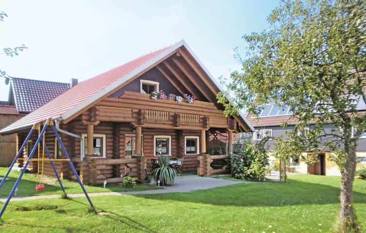 Ferienhaus für 6 Personen, mit Terrasse und Garten in Harzgerode