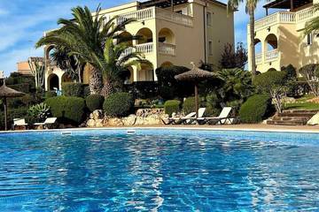 Ferienwohnung für 4 Personen, mit Terrasse und Garten sowie Pool in Porto Cristo Novo