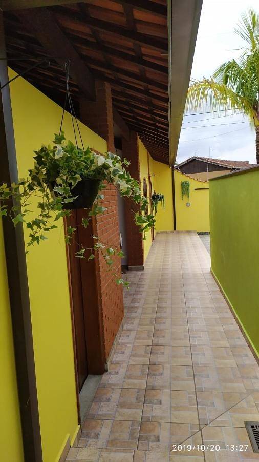 Casas e apartamentos de temporada para 2 pessoas, com jardim em Peruíbe