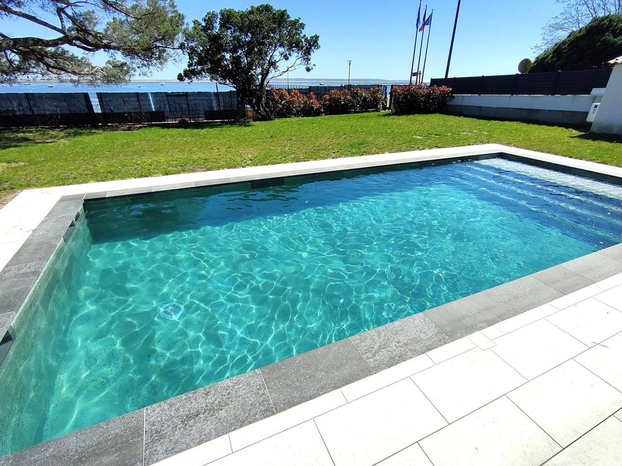 Villa voor 12 personen met terras in Petit Piquey, Lège-Cap-Ferret
