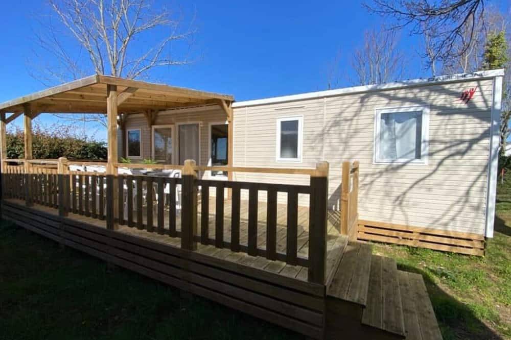 Spacieux Mobil-home 10 personnes avec Terrasse in Dolus-d'Oléron, Côte de Beauté