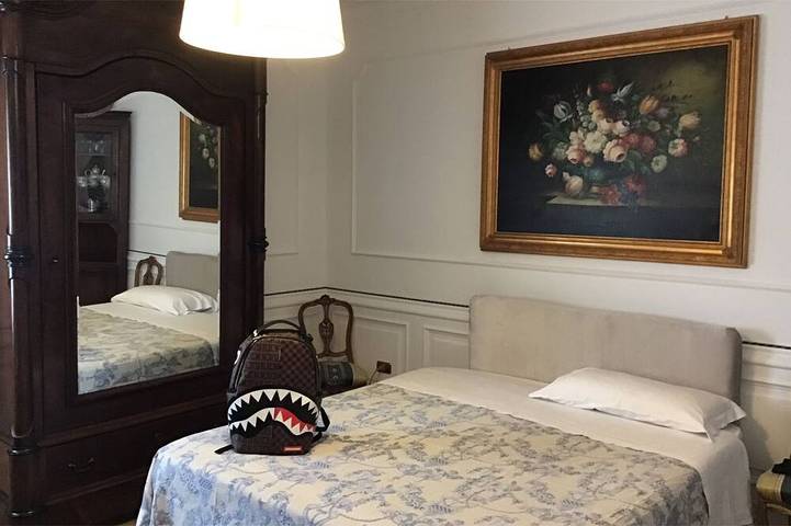 Appartement entier, Home Manfredi: Studio apartments and rooms with free parking and a kitchen. in Battipaglia, Province de Salerne