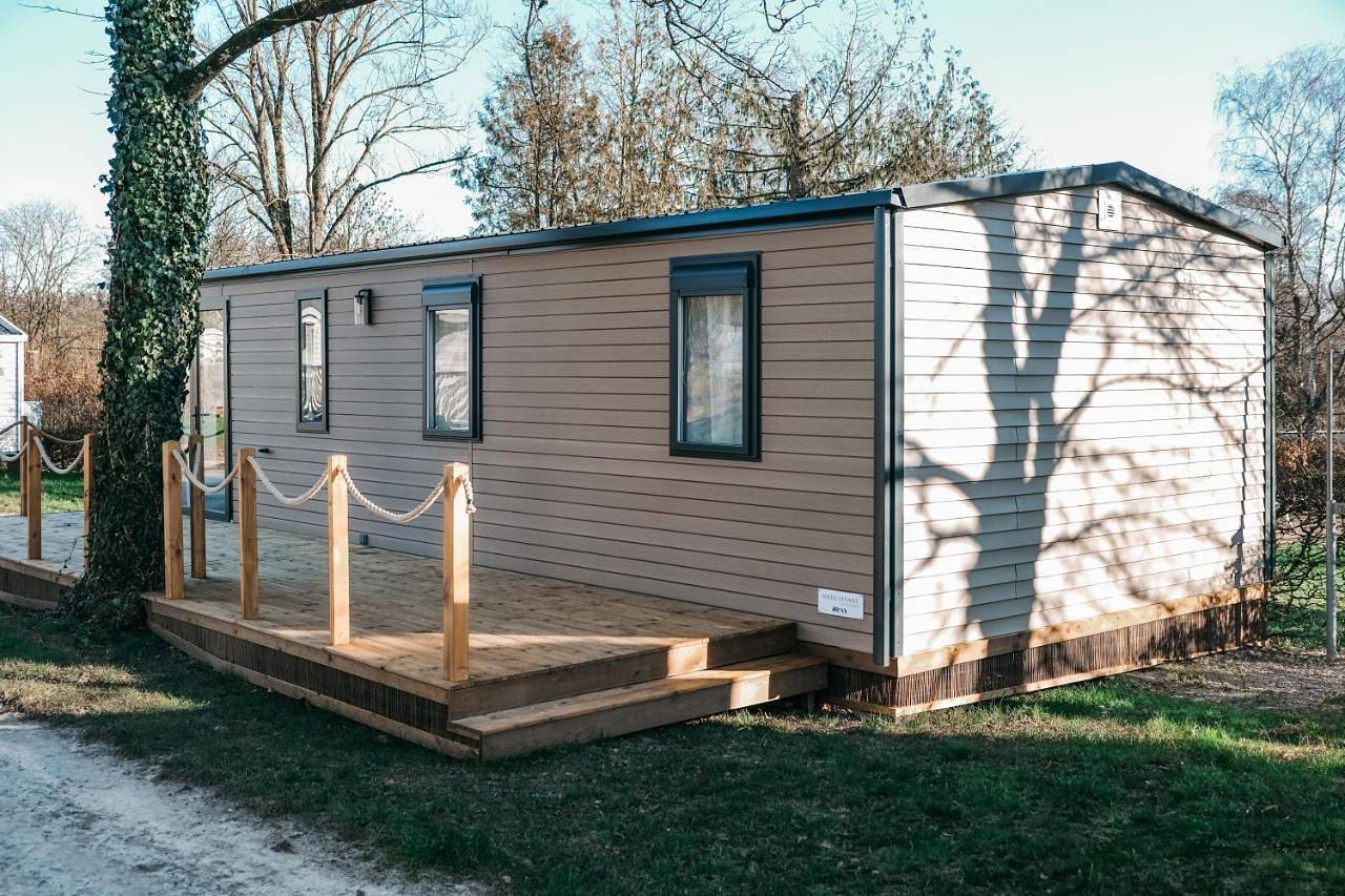 Soleil Levant - Camp La Belle Vie in Berdorf, Luxembourg