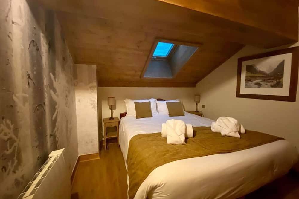 Geheel appartement, Chalet Mont Blanc Arc 1950 - Ski-in Ski-out 2 bed duplex, sleeps 8 in Arc 1950, Bourg-Saint-Maurice