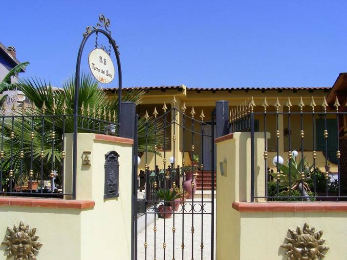 B&b per 2 persone, con Terrazza e Giardino nonché Panorama a San Leone