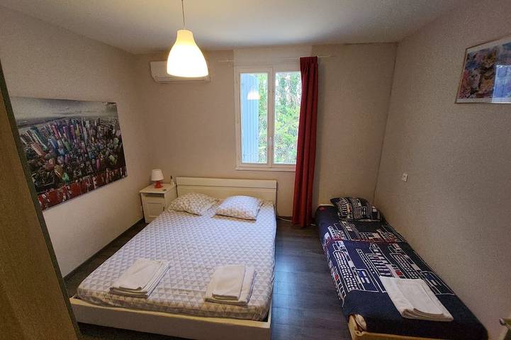 Location de vacances pour 15 personnes, avec jardin à Roaix - 4