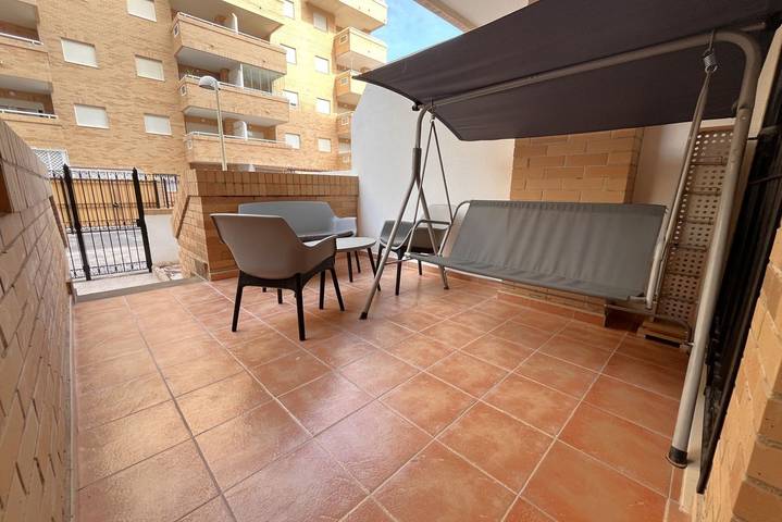 Apartamento de vacaciones para 6 personas, con piscina y balcón/terraza - 1