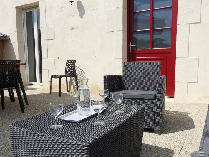 Location de vacances pour 4 personnes, avec jardin et terrasse dans Dommartin-le-Franc - 4