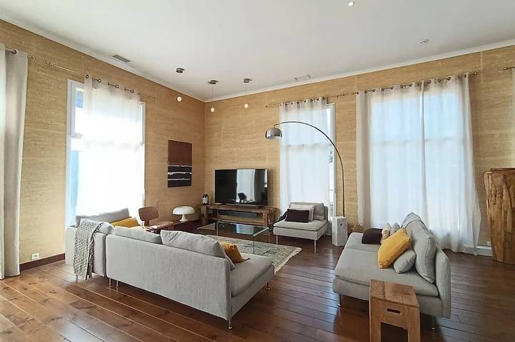 Villa für 15 Personen, mit Garten und Terrasse - 1